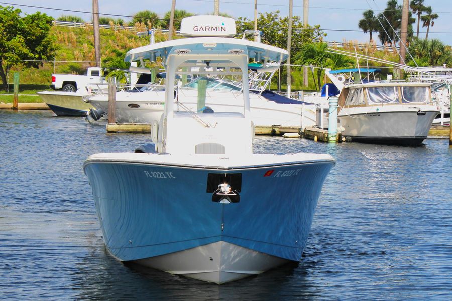 2022 Cobia 280 Center Console