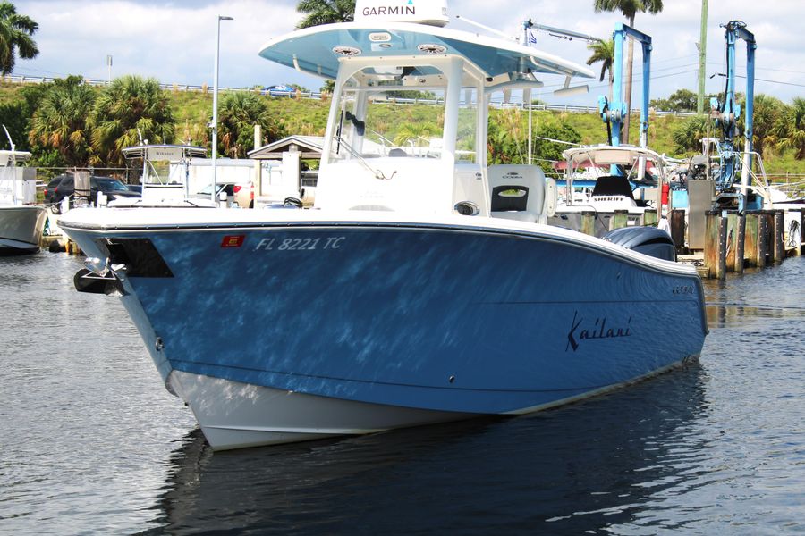 2022 Cobia 280 Center Console