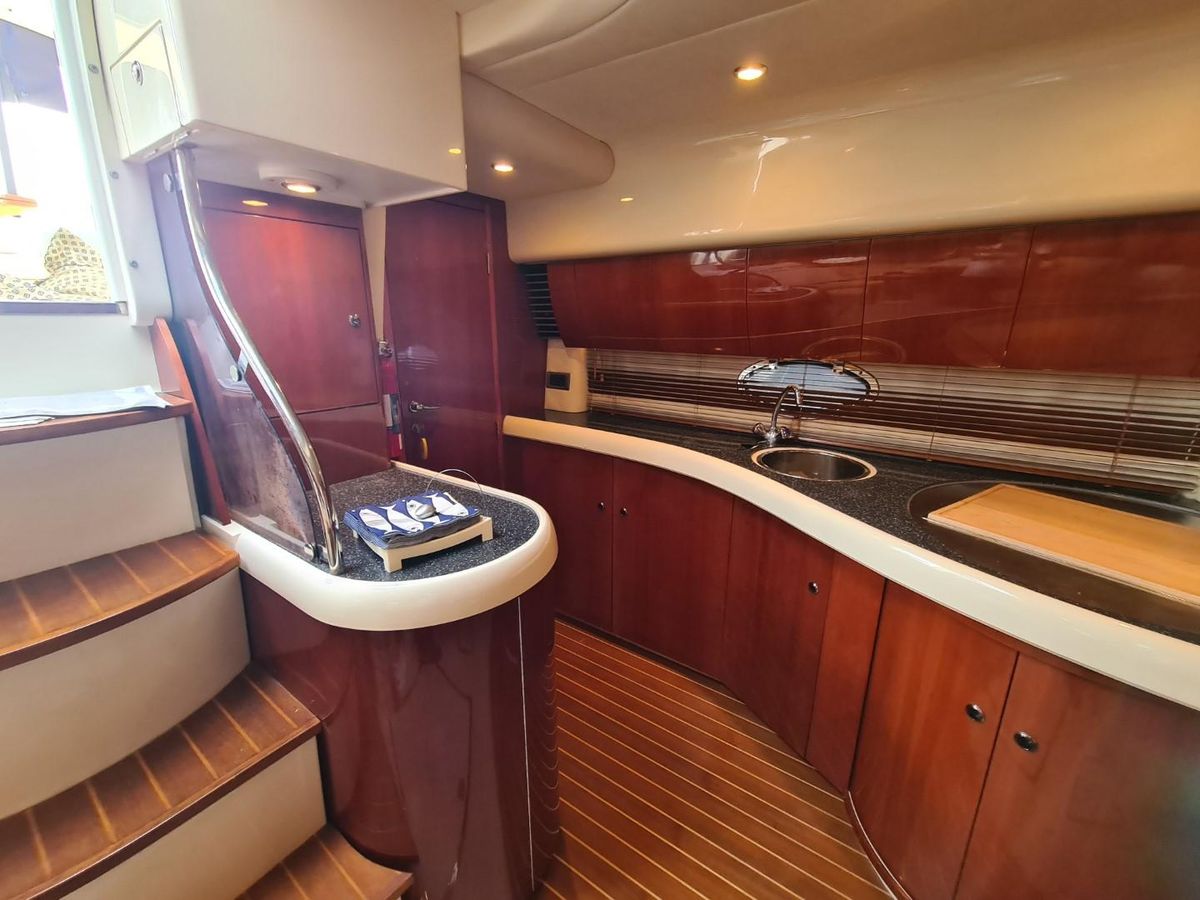 2004 Fairline 45 