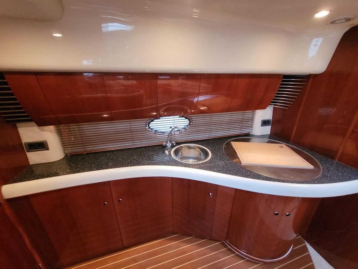 2004 Fairline 45 