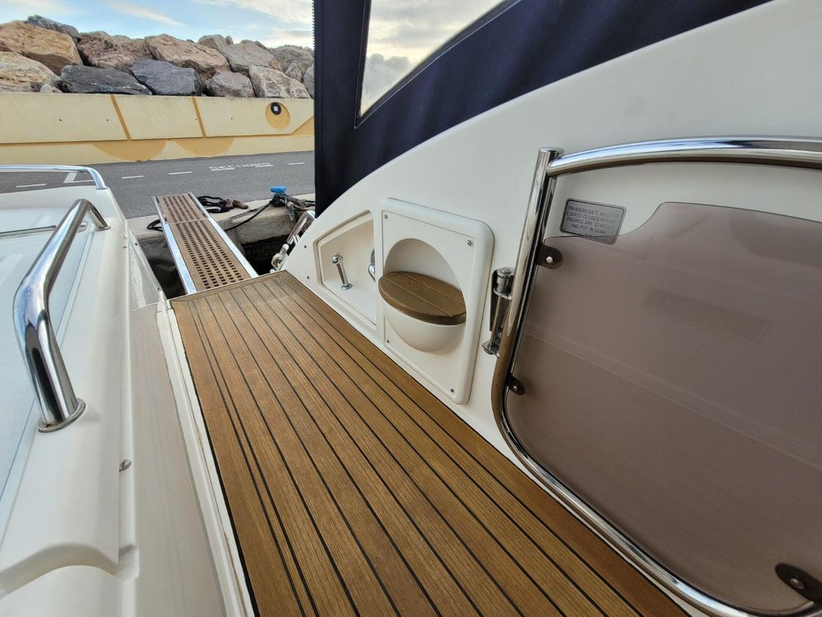 2004 Fairline 45 
