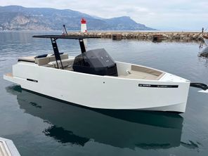 2020 De Antonio Yachts D28 Open