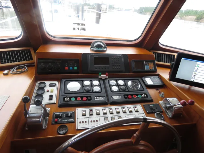 Patient Lady Yacht Photos Pics 1987 DeFever 49 Pilothouse helm station.