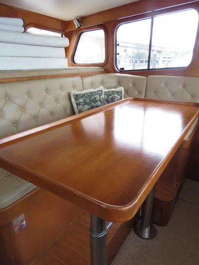 Patient Lady Yacht Photos Pics Interior of 1987 DeFever 49 Pilothouse yacht.