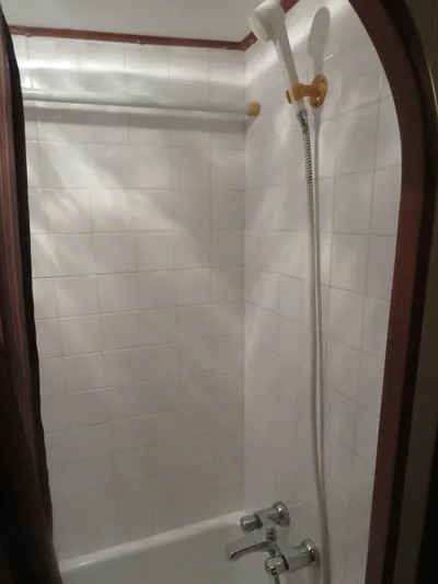 Patient Lady Yacht Photos Pics Shower in a 1987 DeFever 49 Pilothouse yacht.