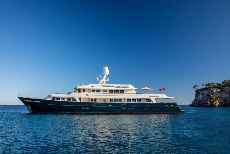 A2 Yacht Photos Pics 