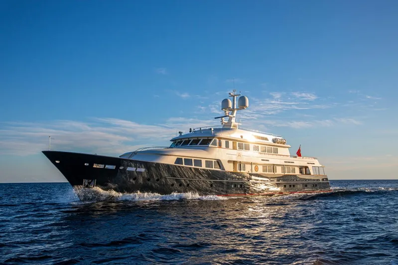 A2 Yacht Photos Pics 