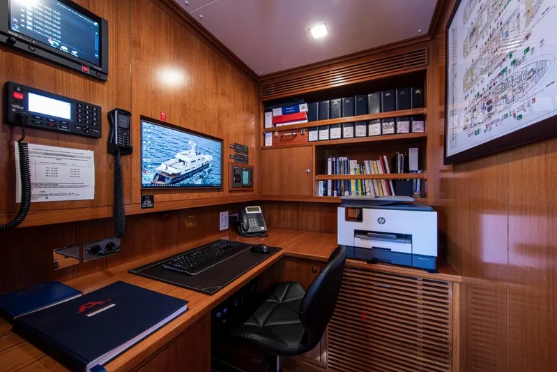 A2 Yacht Photos Pics 