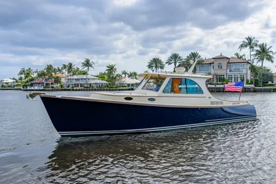 Hinckley Picnic Boat 37 MKIII