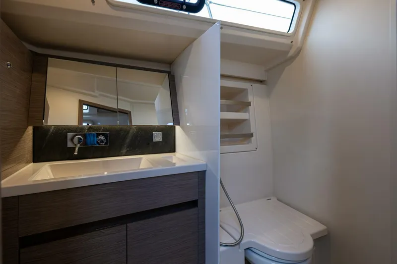 Hanse 418 #288 Ana Yacht Photos Pics 