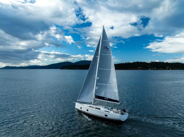 Hanse 418 #288 Ana Yacht Photos Pics 