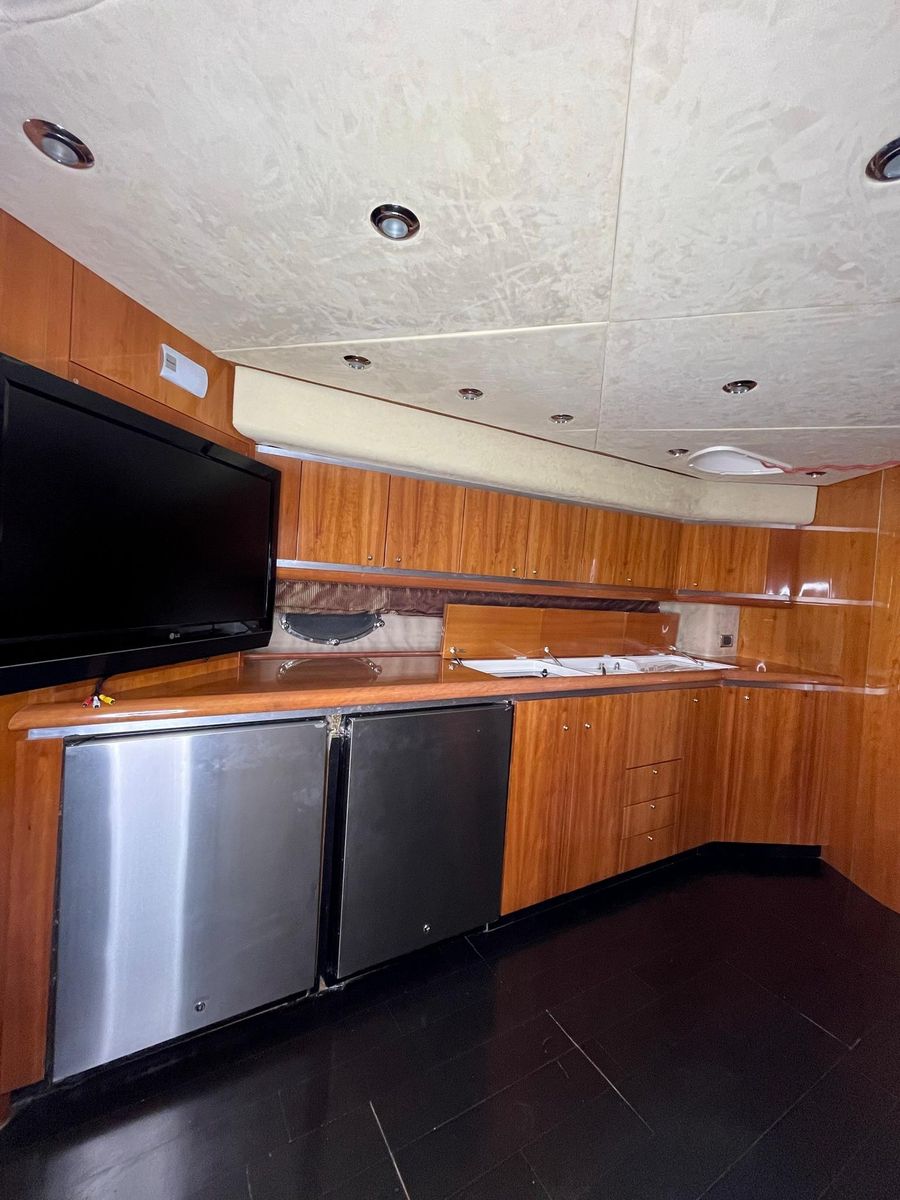 2002 Sunseeker 61 
