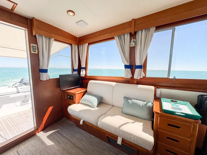 Maravida Yacht Photos Pics 