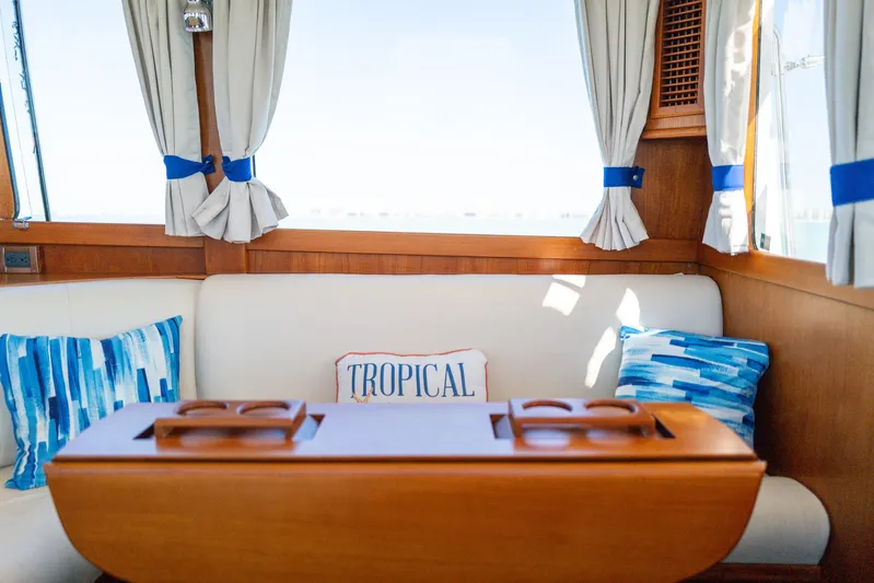 Maravida Yacht Photos Pics 