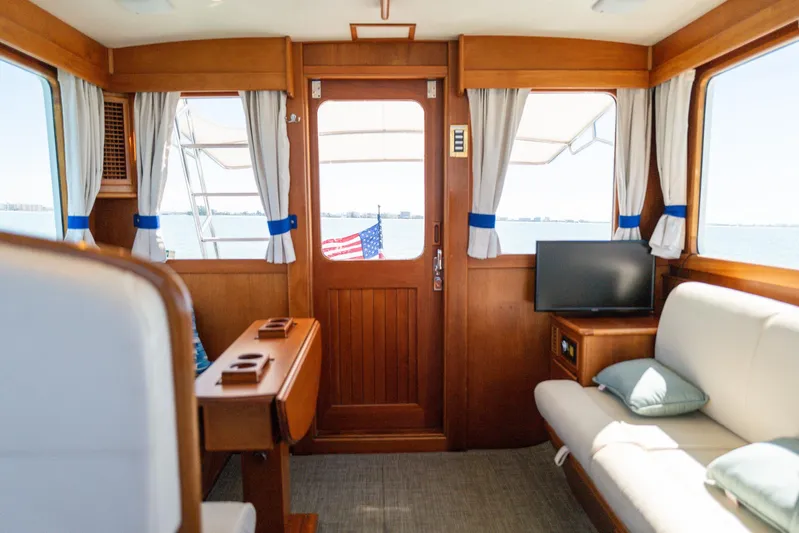 Maravida Yacht Photos Pics 