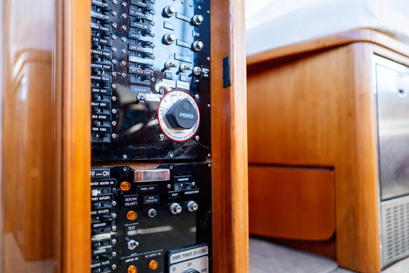 Maravida Yacht Photos Pics 