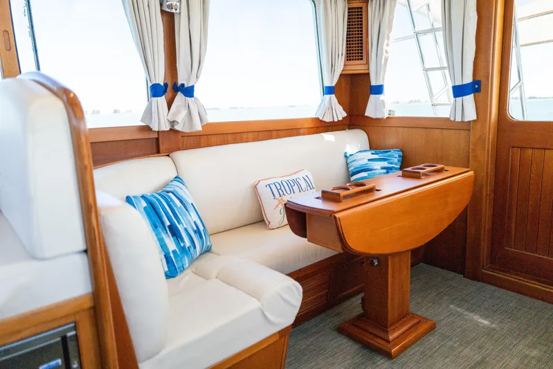 Maravida Yacht Photos Pics 