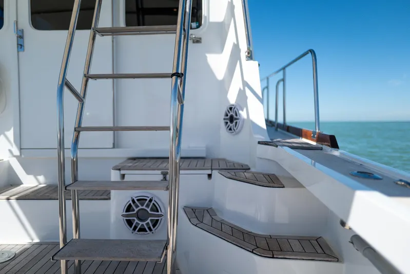 Maravida Yacht Photos Pics 