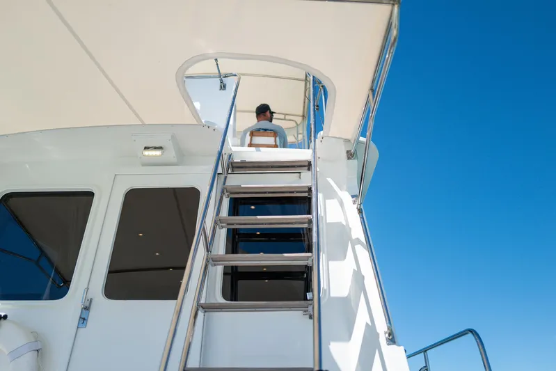 Maravida Yacht Photos Pics 