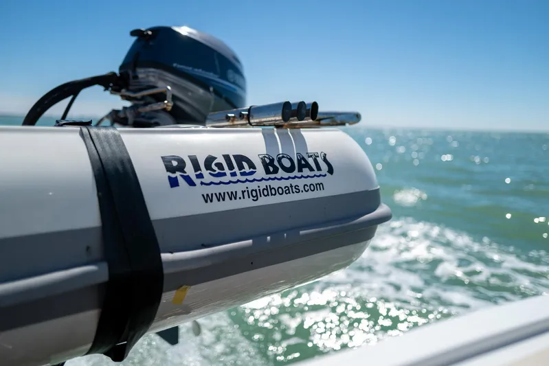 Maravida Yacht Photos Pics 