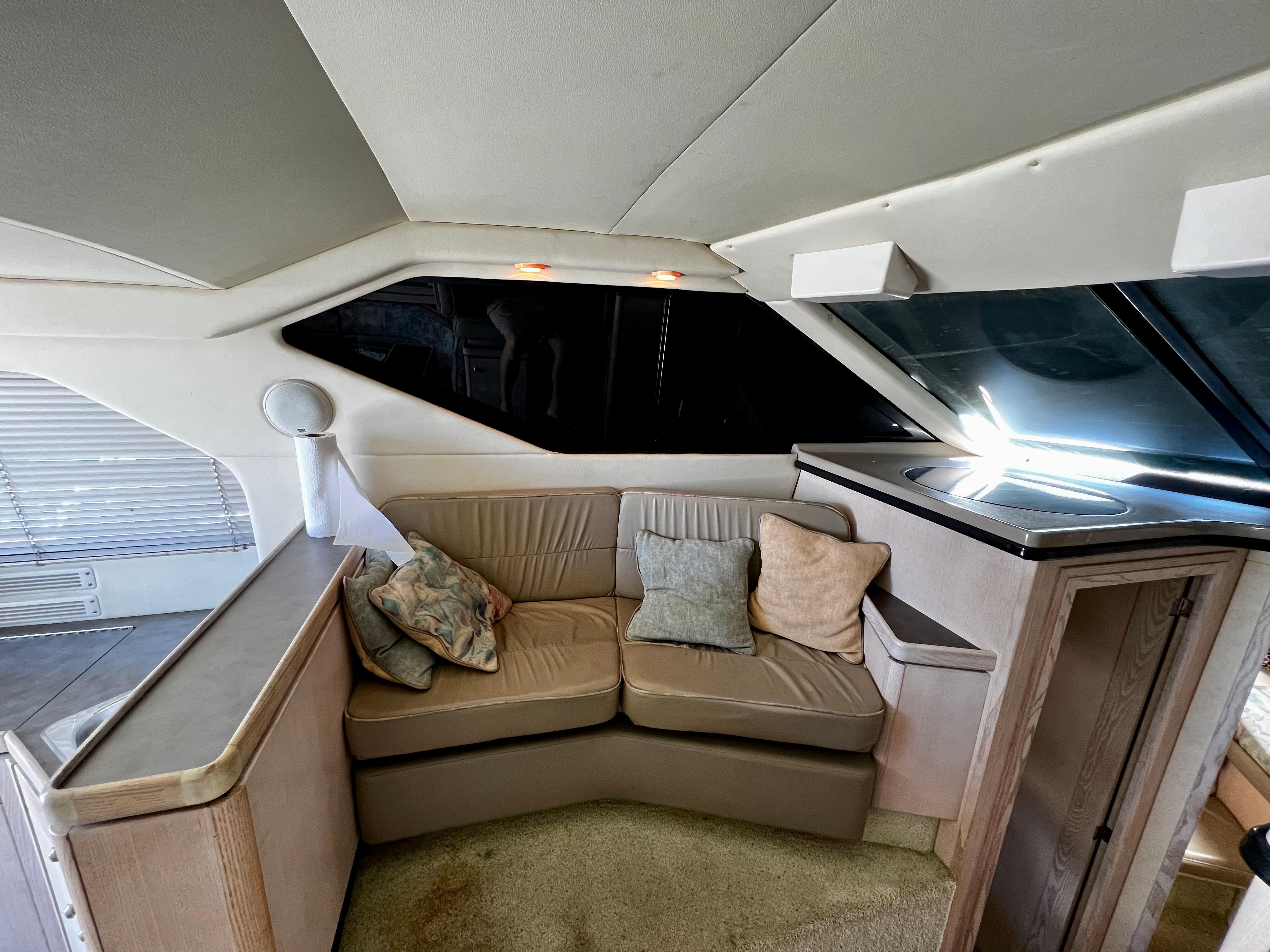 1997 Bayliner 3488 Avanti Motor Yachts for sale YachtWorld