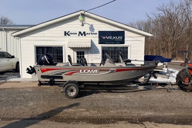 Lowe Fishing Machine 165