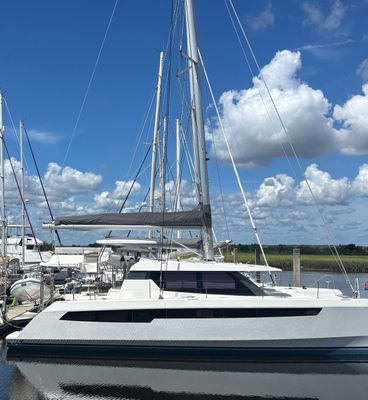Yacht