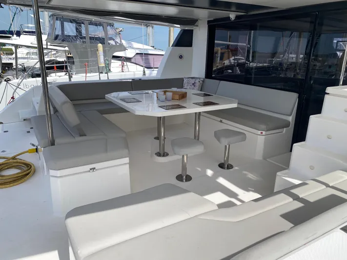 Gone Sailabout Yacht Photos Pics 