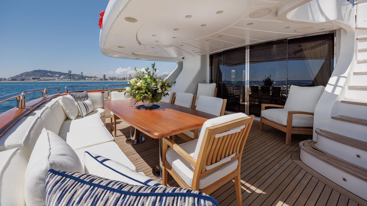 2009 Benetti 120 