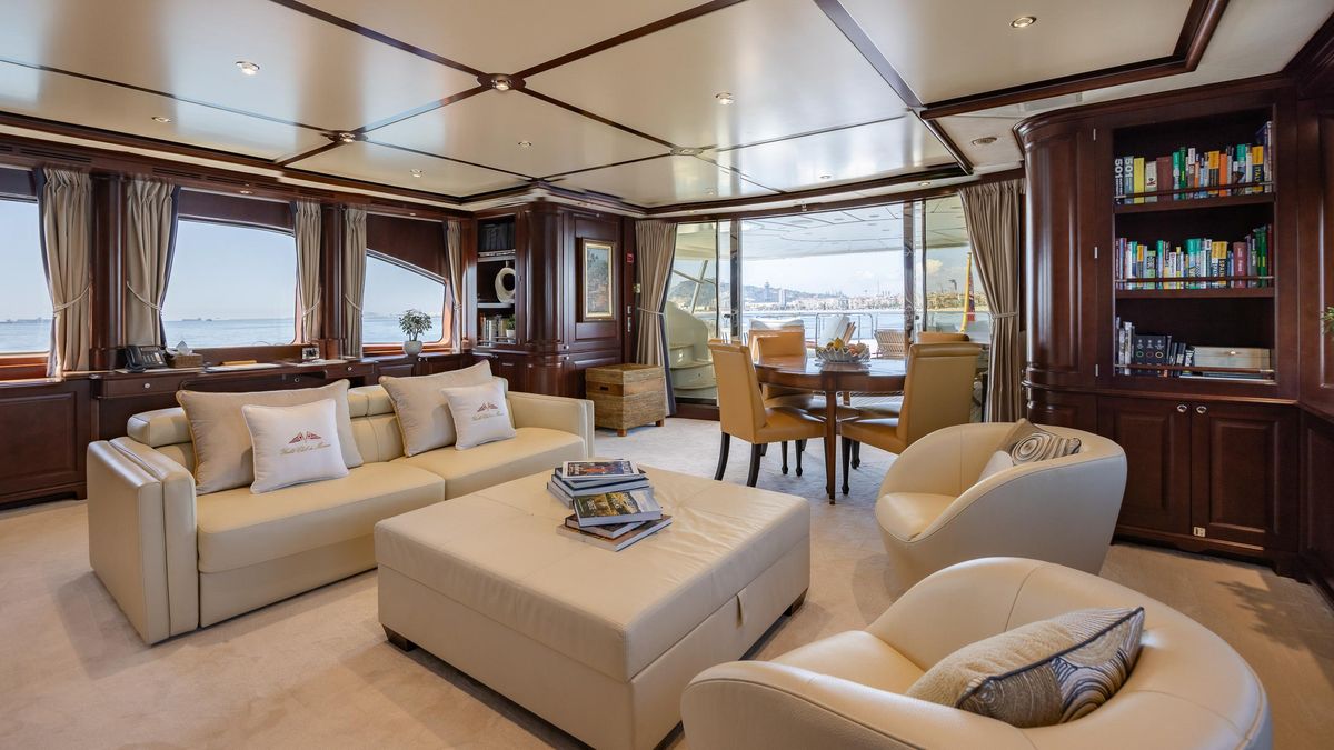 2009 Benetti 120 