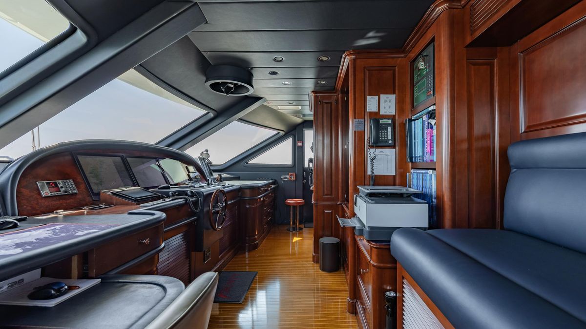 2009 Benetti 120 