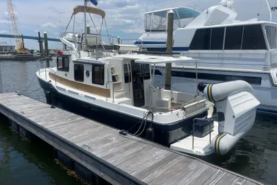 Ranger Tugs R-31 CB