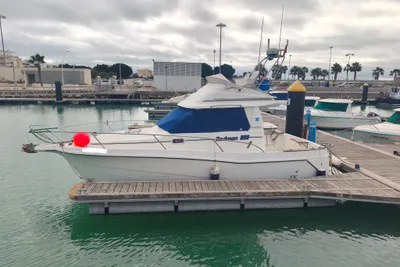 2003 Rodman 800 Fly Bridge
