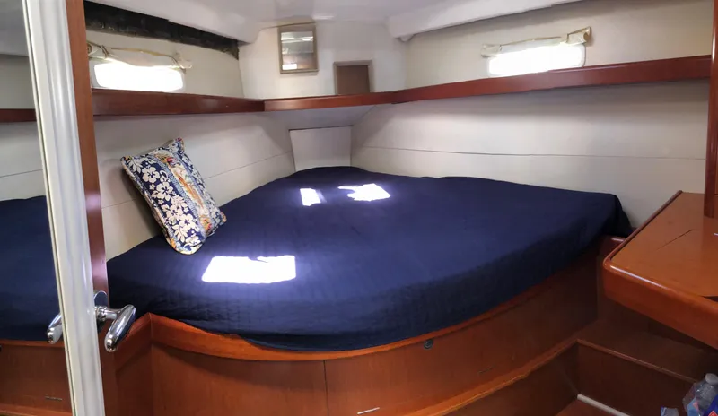 Dreamboat Yacht Photos Pics 