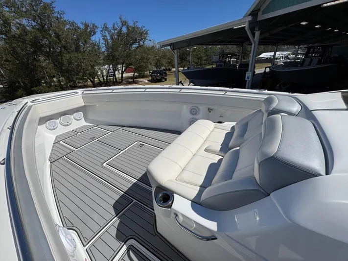  Yacht Photos Pics 2018 Nor-Tech 452 Super Fish boat with spacious seating and sleek design.