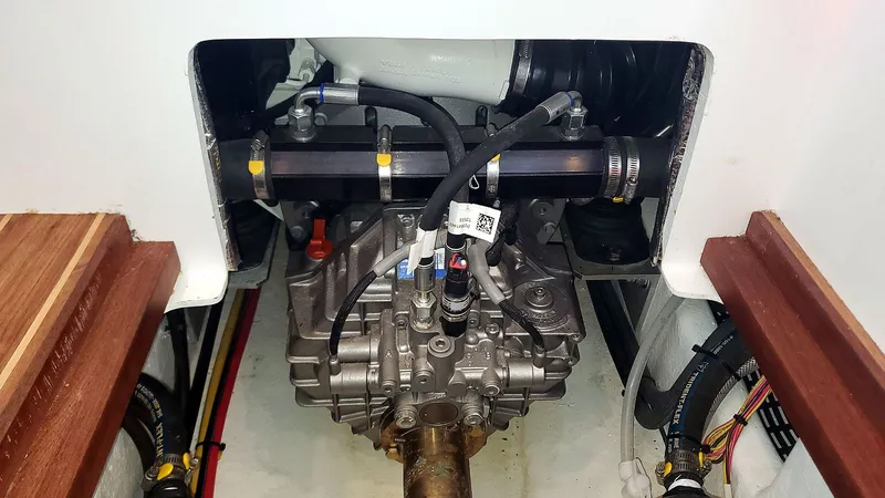 Back Forty Yacht Photos Pics Transmission