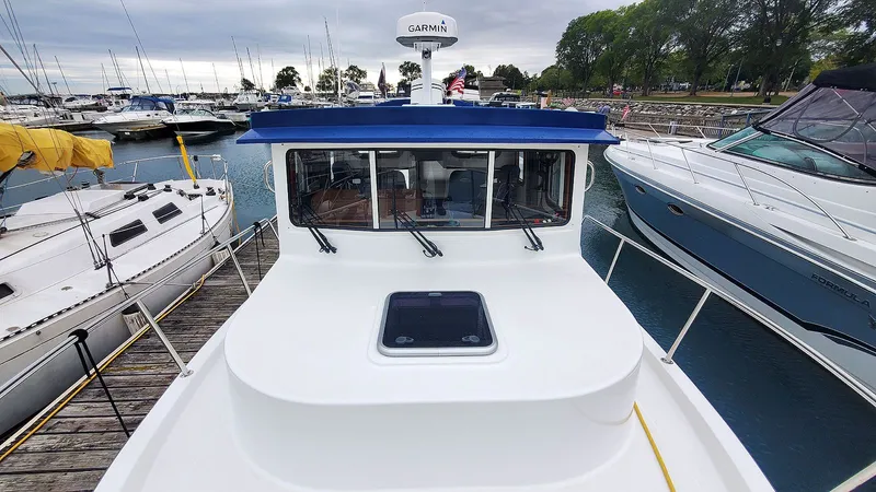 Back Forty Yacht Photos Pics Fore Deck Aft