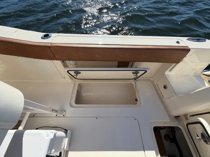  Yacht Photos Pics Interior view of Scout 277 LXF boat, model year 2026.