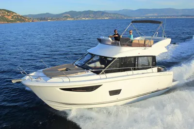 Jeanneau Velasco 37F