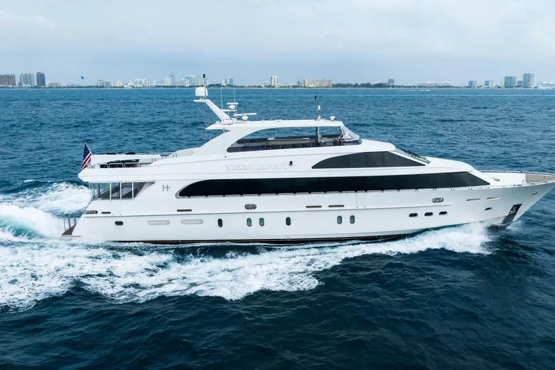 Renaissance Yacht Photos Pics Luxury 2016 Hargrave Raised Pilot House yacht cruising on open water.