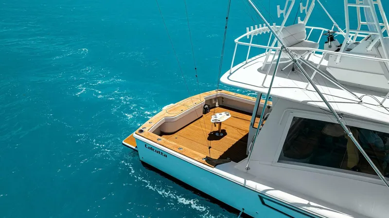  Yacht Photos Pics 2020 Calcutta 480 Catamaran on clear blue water.