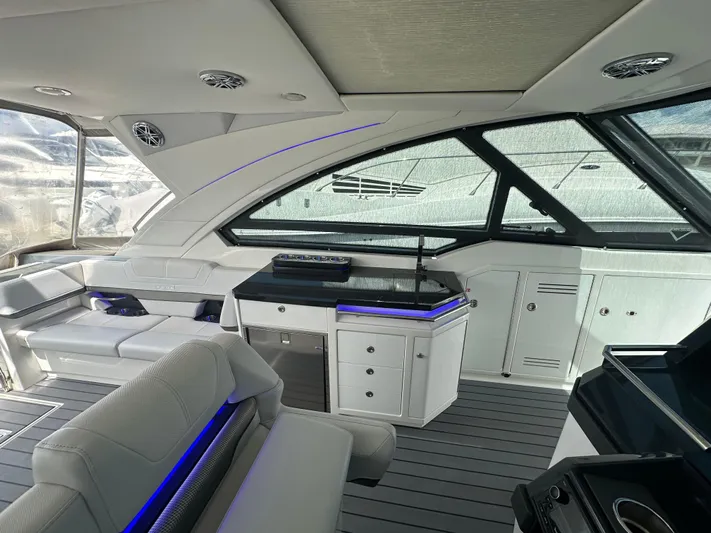 Yacht Photos Pics 2021 Formula 400 Super Sport Crossover yacht interior with modern seating and sleek design.