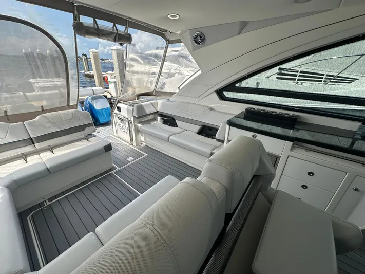  Yacht Photos Pics Luxurious interior of 2021 Formula 400 Super Sport Crossover yacht with sleek seating and modern design.
