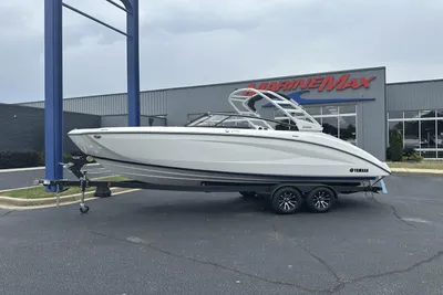 Yamaha Boats 252S