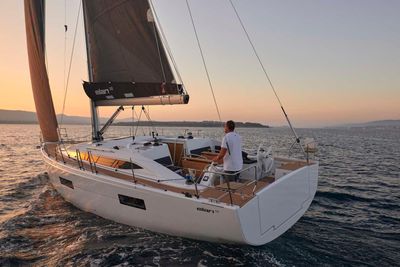 Yacht