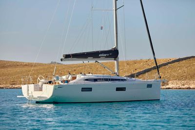 Yacht