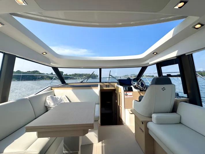 Mighty Mic Yacht Photos Pics Electric Sun Roof - Open