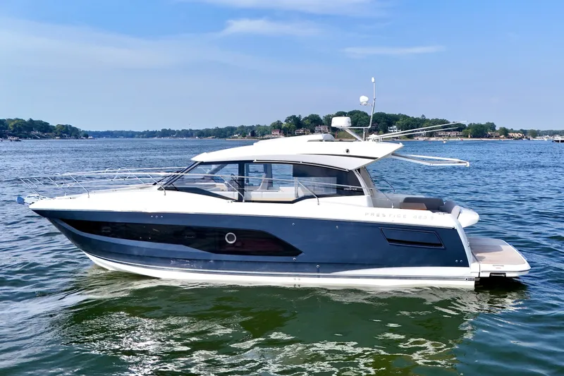 Mighty Mic Yacht Photos Pics Aft Sun Shade - Extended