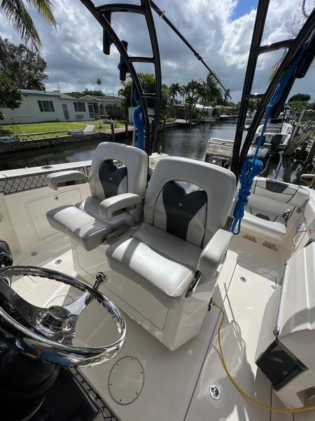 2018 Wellcraft 302 Fisherman