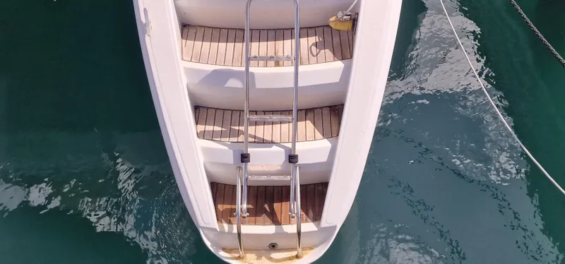 Lambada Yacht Photos Pics 